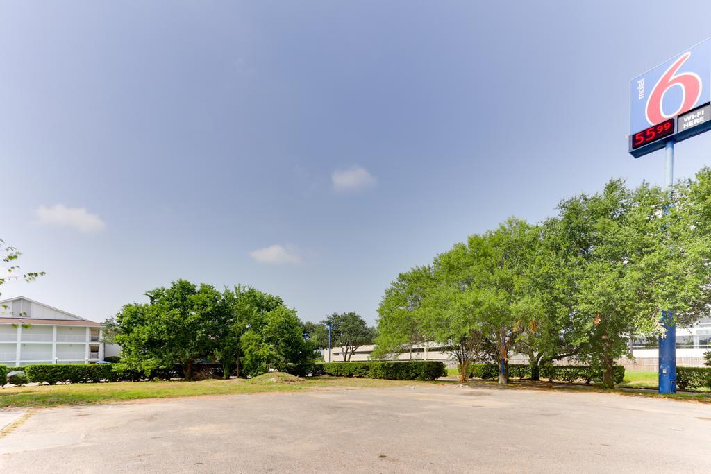 Motel 6 Houston, Tx - West Exterior foto